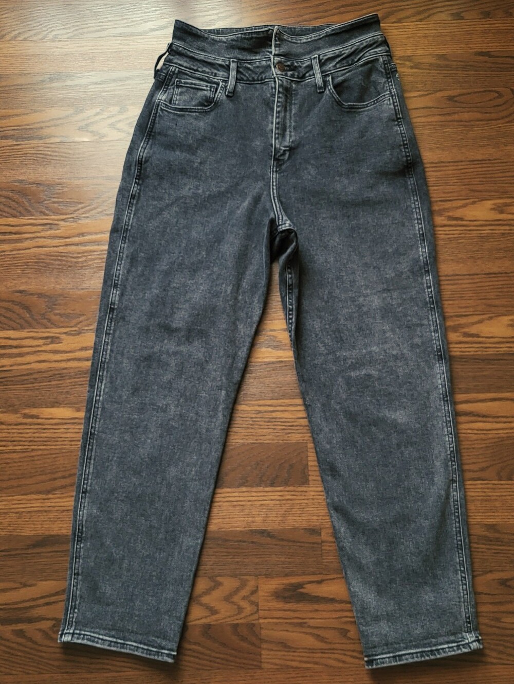 Womens Black Charcoal Wash Denim HOLLISTER Ultra High-Rise Mom Jeans sz 9 29/27